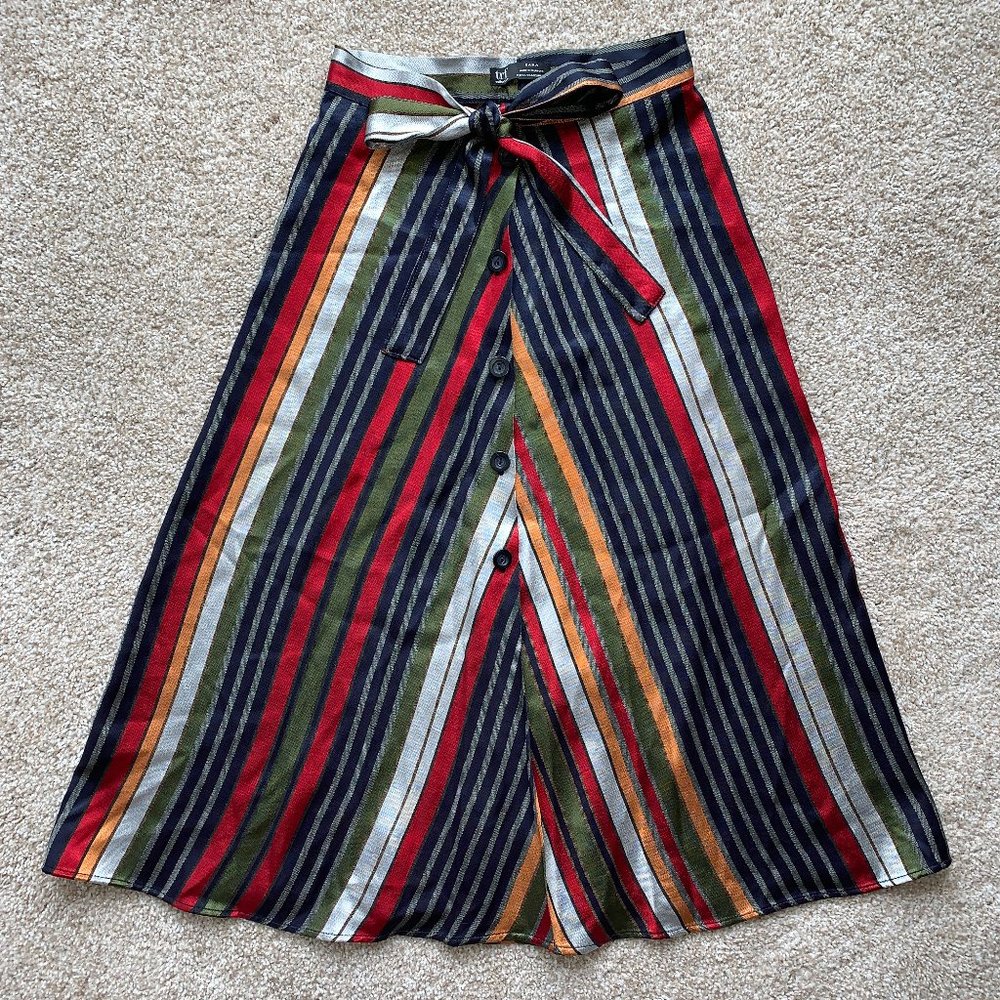 ZARA midi buttoned skirt